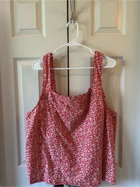 torrid Red Floral Square-Neck Tank size 2